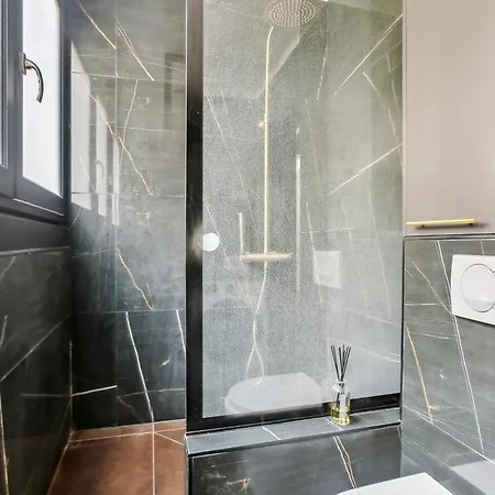 Apartment Hyper Centre Montorgueil / Sentier By Weekome Paris